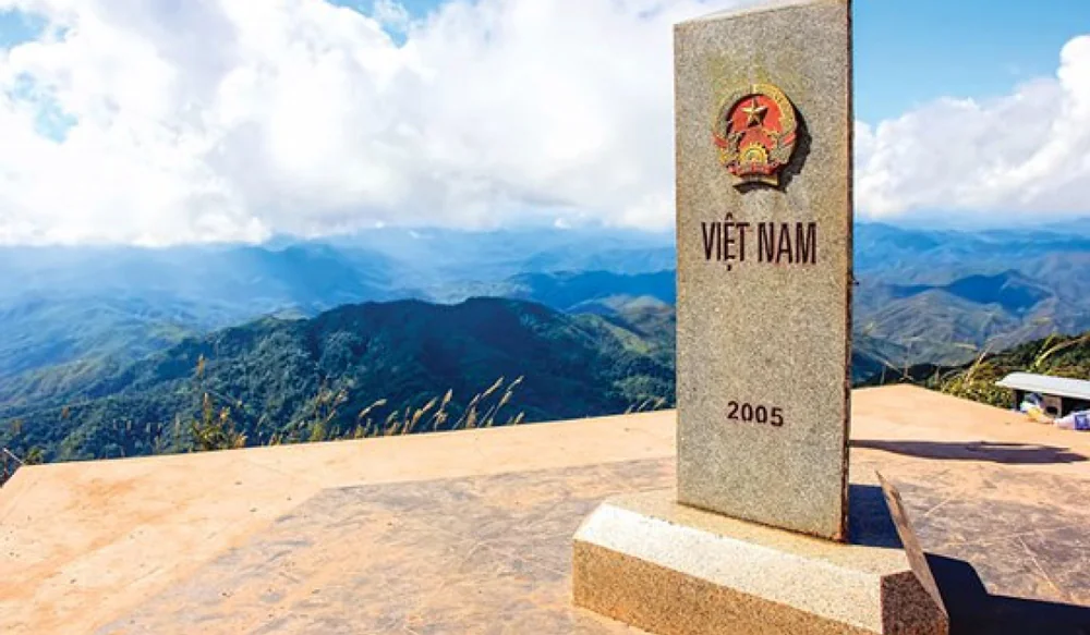 Cột mốc cực Tây – A Pa Chải