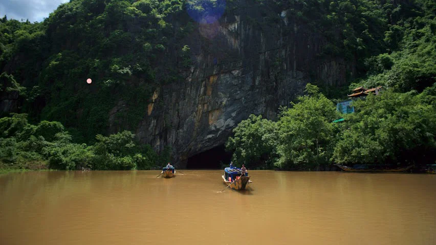 Dòng sông Son nhuộm màu phù sa