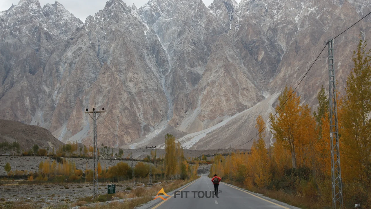 Cao tốc Karakoram Highway