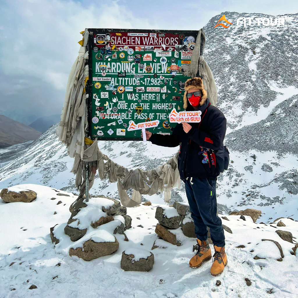 Fit Tour - Du lịch có Guu cùng du khách khám phá Khardung La