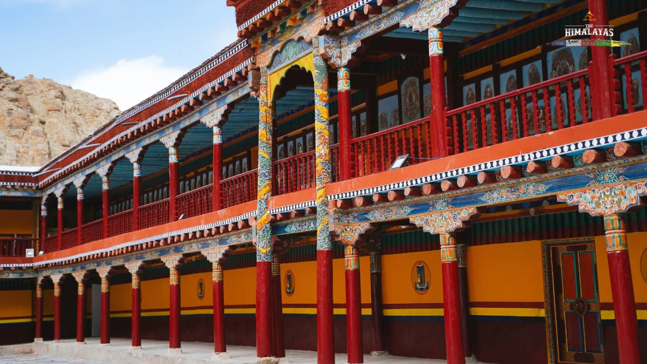 Kiến trúc bên trong tu viện Hemis
