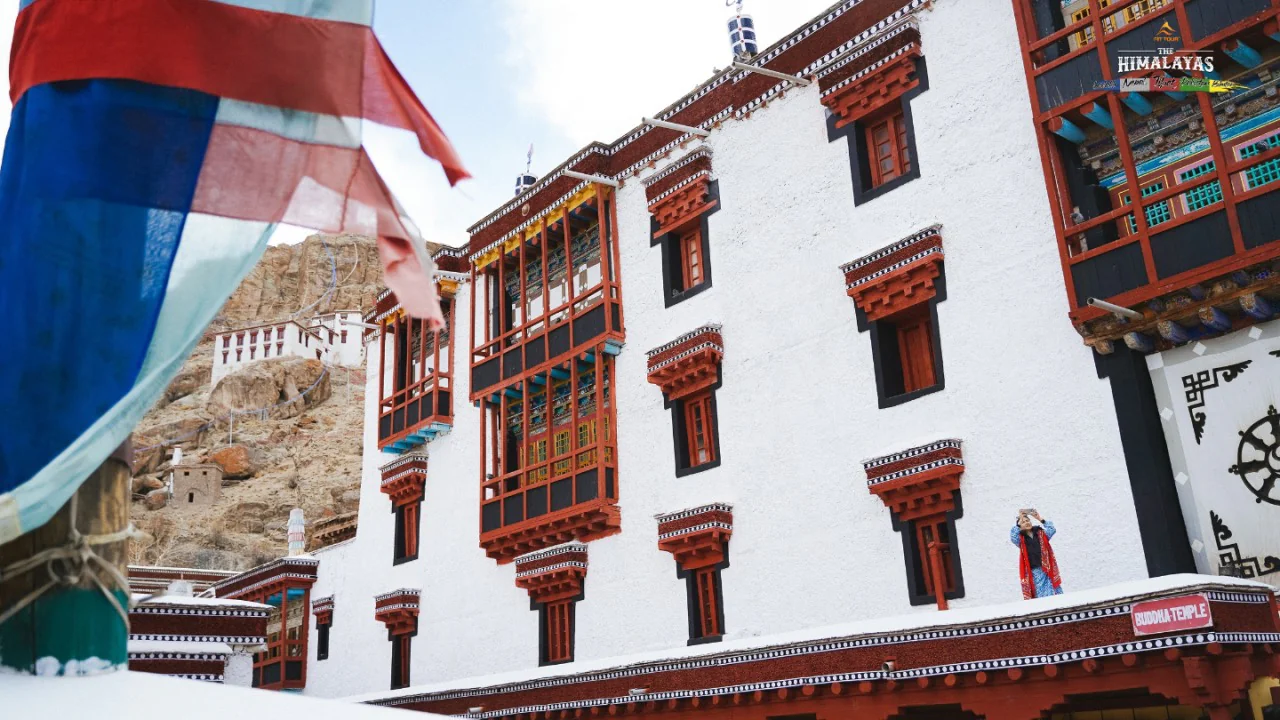 TU VIỆN CỔ KÍNH