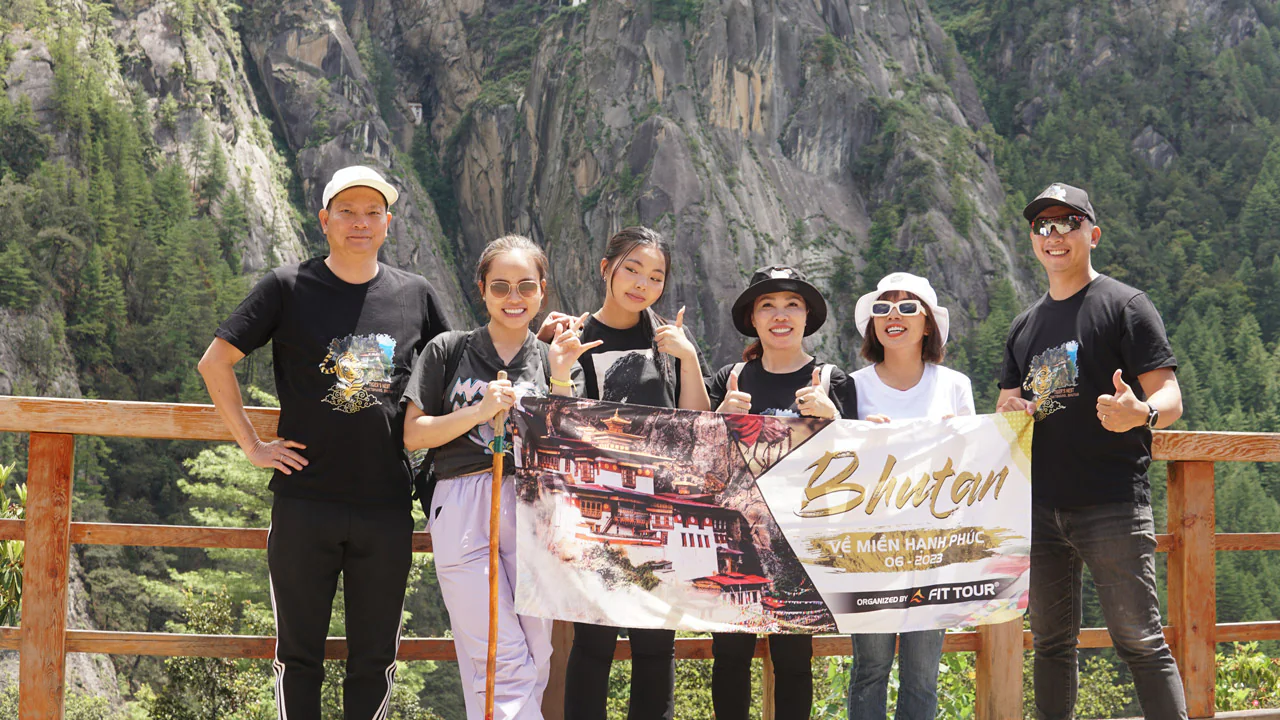 Đoàn khách FIT Tour chinh phục tu viện Tiger's Nest - Bhutan