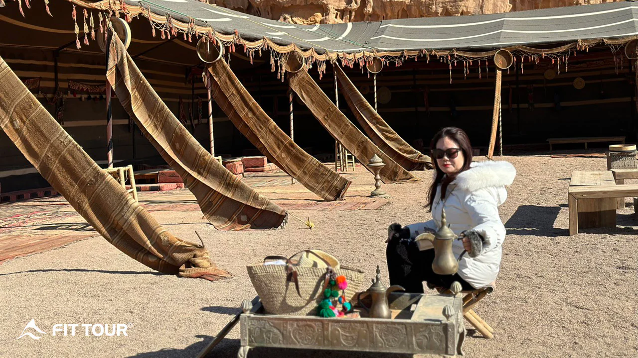 Thưởng thức trà ở Wadirum
