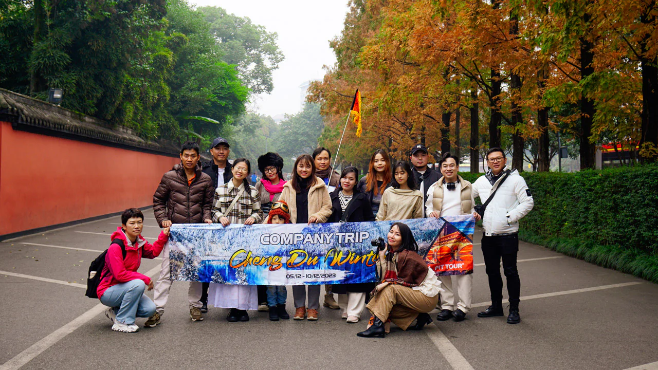Company Trip Fit Tour giữa khu vực Đô Giang Yển