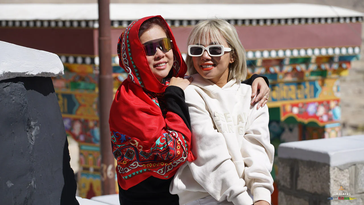 Hai Nữ Phượt Thủ Chinh Phục Ladakh