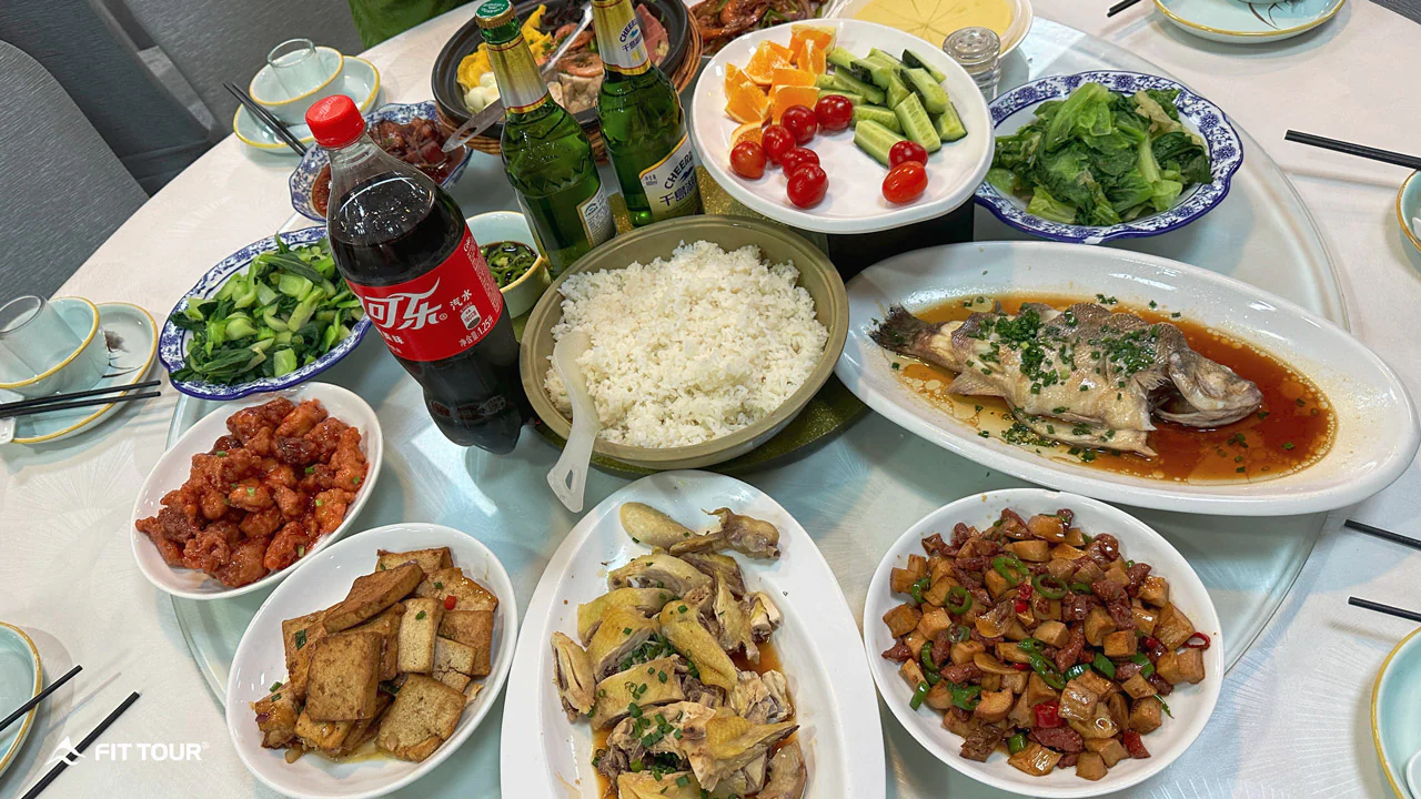 Bữa ăn trong chuyến Company Trip Trung Quốc p7