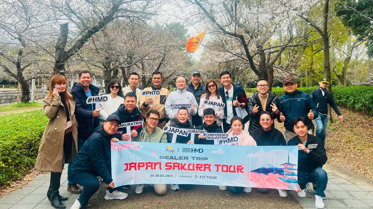 Đoàn FIT TOUR tham quan và chụp ảnh lưu niệm tại Lâu đài Osaka – điểm đến nổi bật trong Sakura Incentive Trip 2025