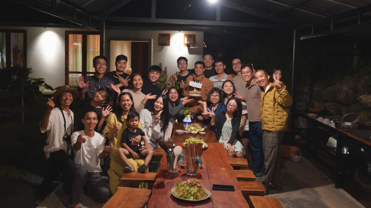 Gala Dinner Tiệc tối sum vầy 2025