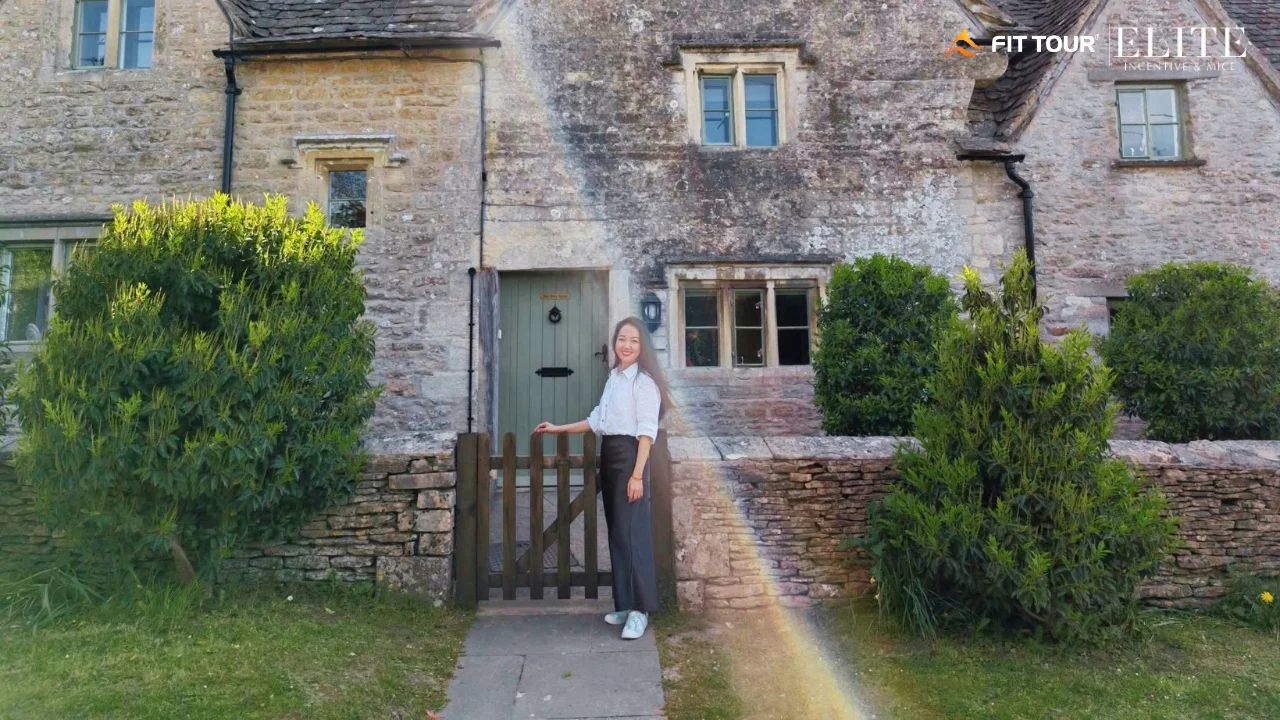 Những ngôi nhà đá cổ kính tại Cotswolds