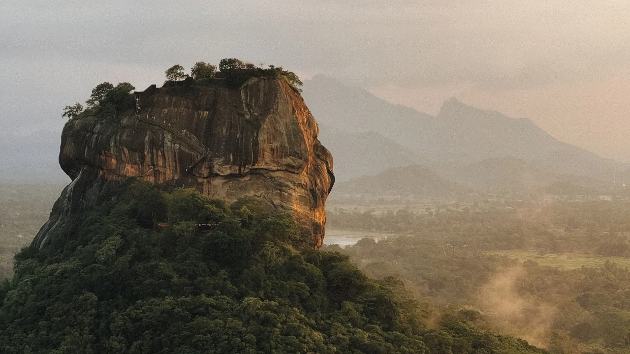 Cẩm Nang Du Lịch Sri Lanka: Kinh Nghiệm Toàn Diện A-Z