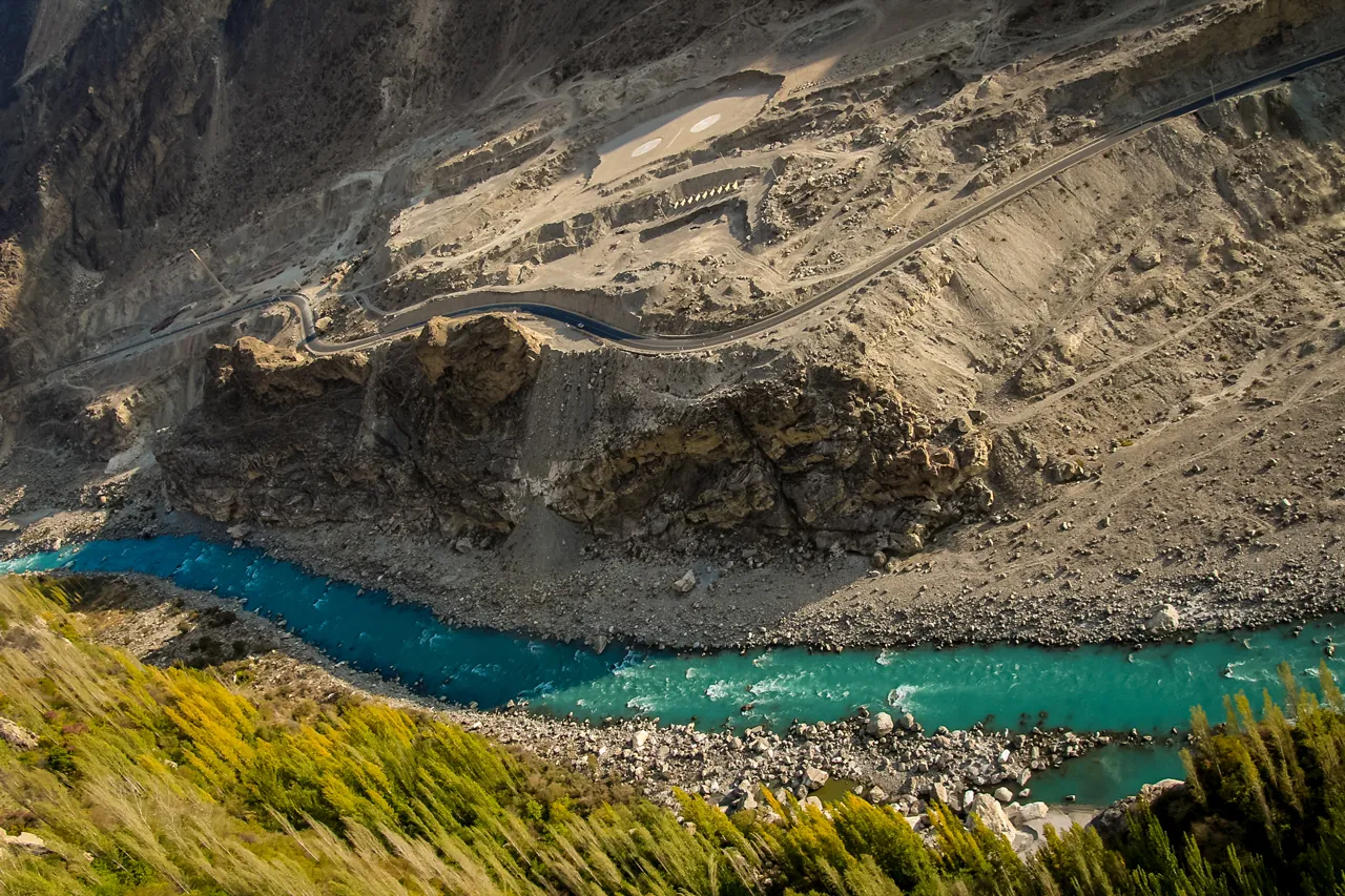Khung cảnh trên một con đường quốc lộ ở Pakistan