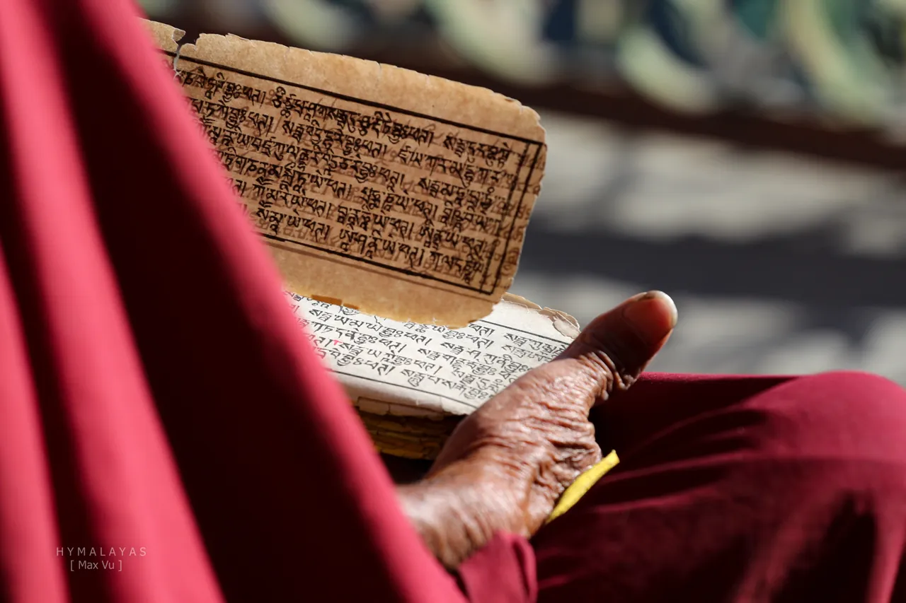 Kinh phật tại Diskit Gompa Ladakh