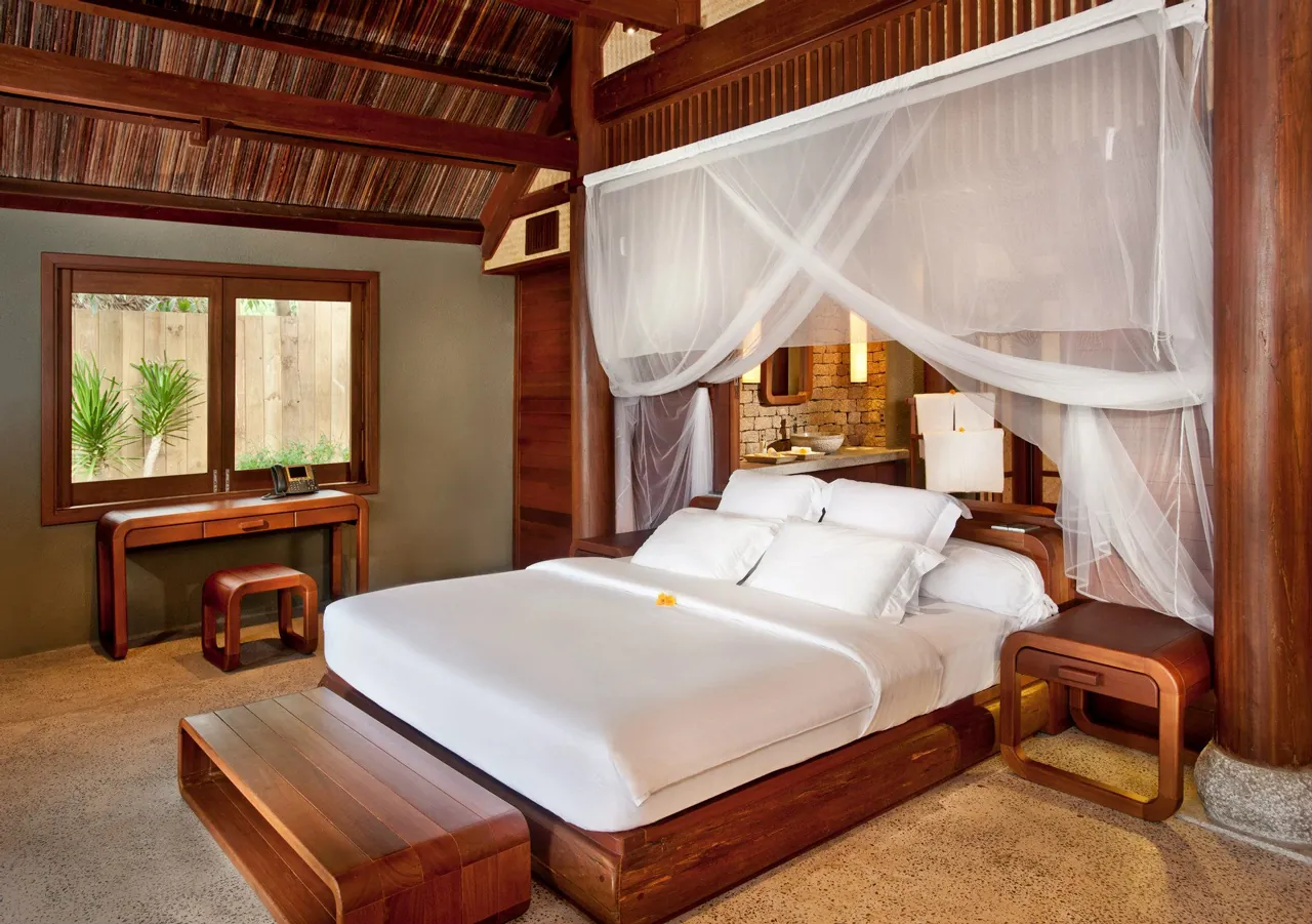 Phòng ngủ Grand Lagoon Villa