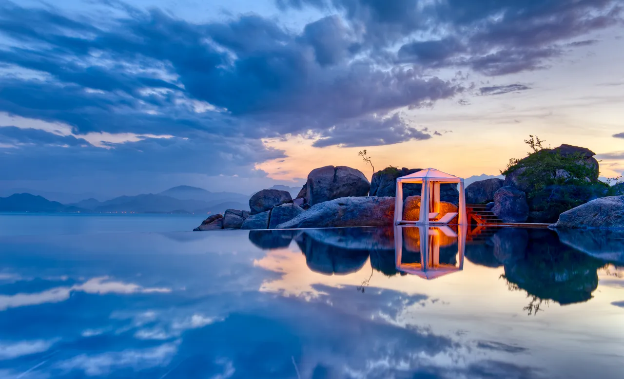 View hồ nước tại L'Alya Ninh Vân Bay Nha Trang