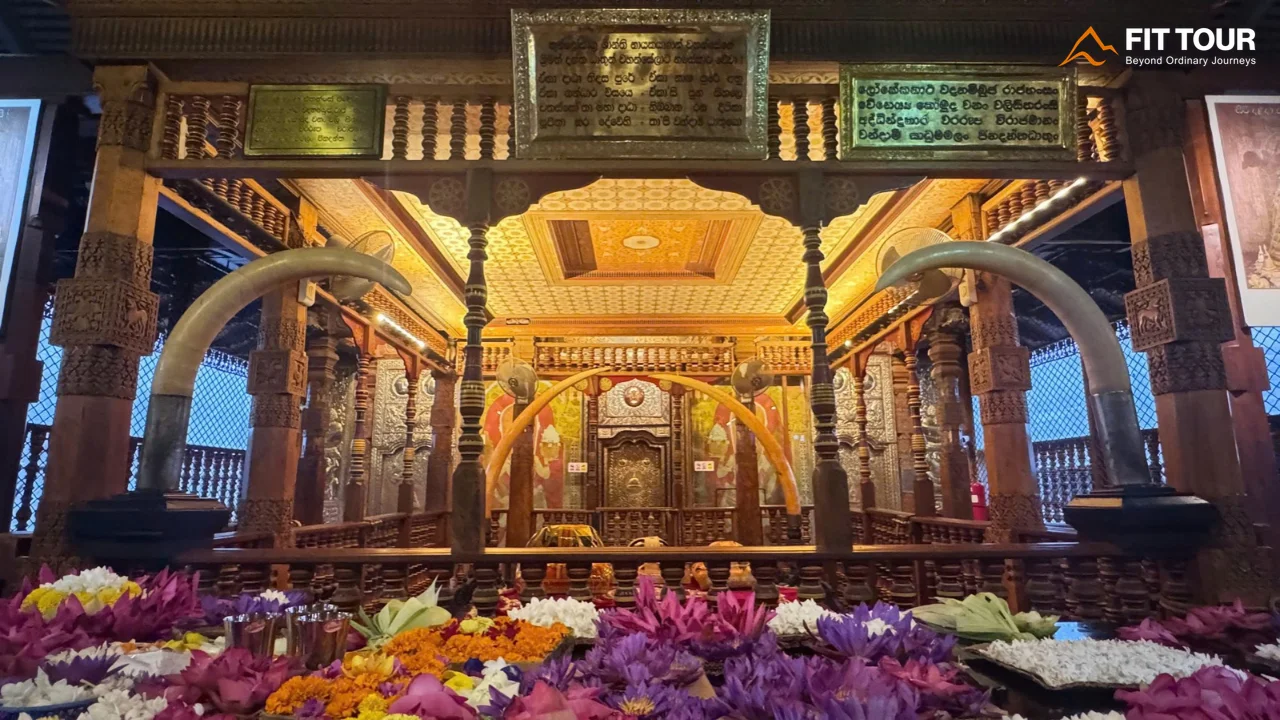 Chùa Xá Lợi Răng Phật (Sri Dalada Maligawa) Kandy
