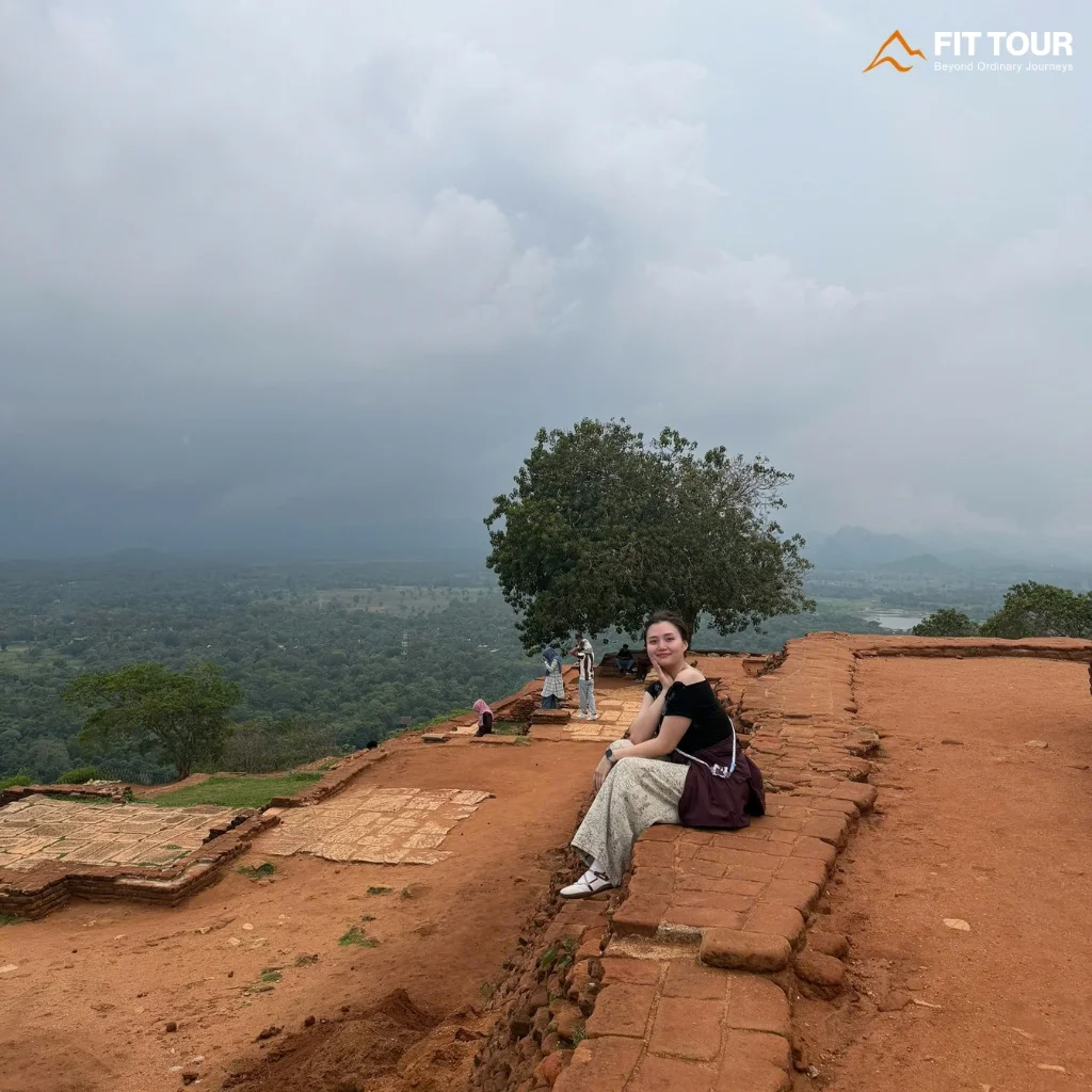 Mặt bằng nền móng cung điện trên đỉnh Sigiriya