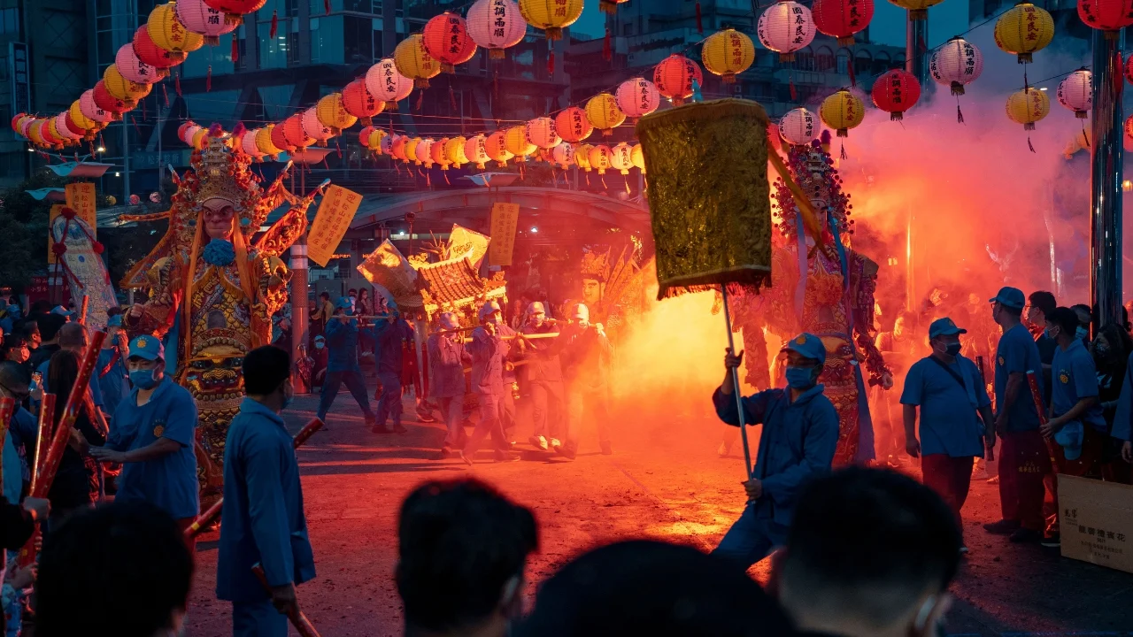Tết Trung Thu Trung Quốc: Nguồn Gốc, Ý Nghĩa & Phong Tục