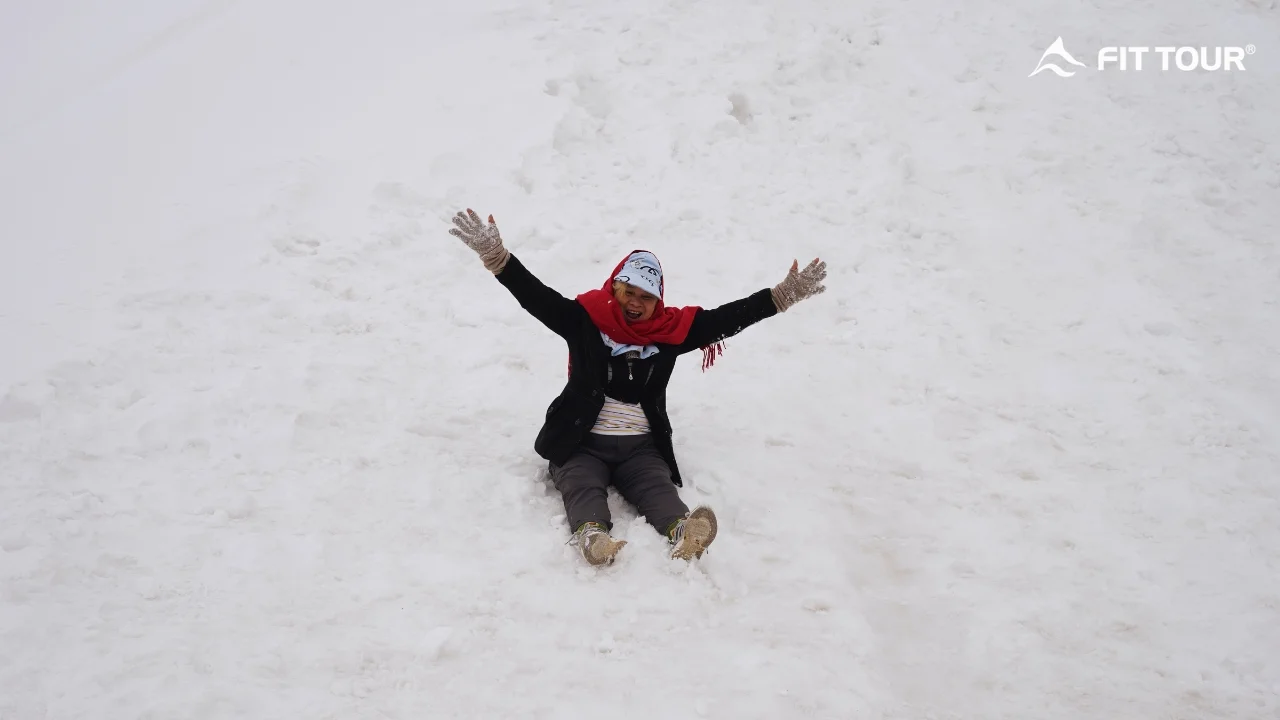 MÂY TRÊN ĐỈNH KHARDUNG LA