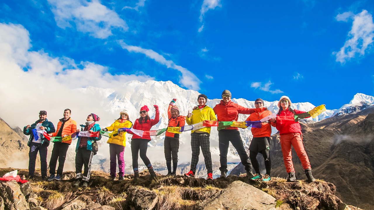 Đoàn khách Việt du lịch Nepal cùng Fit Tour - Du lịch có Guu