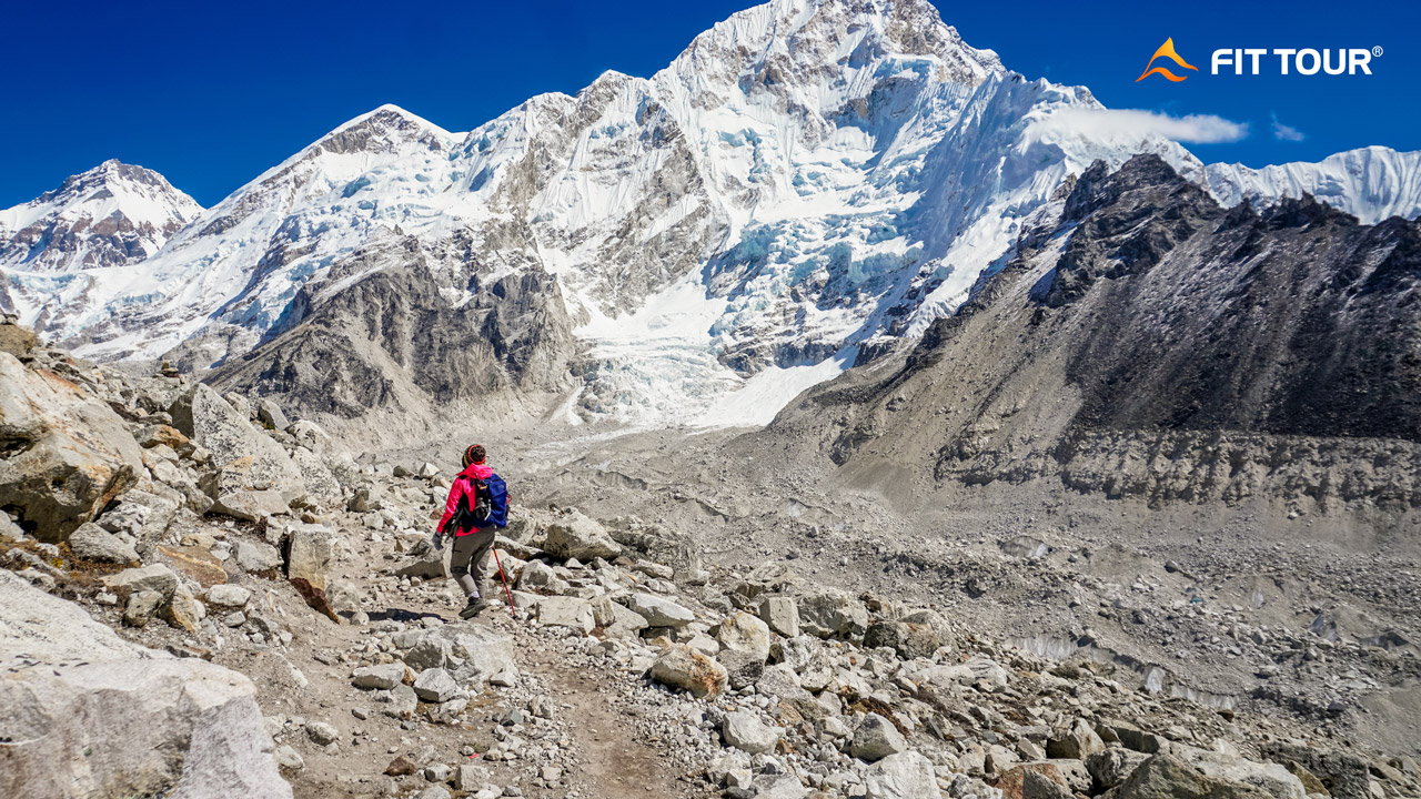 Hành trình Trek trên đoạn đường đá