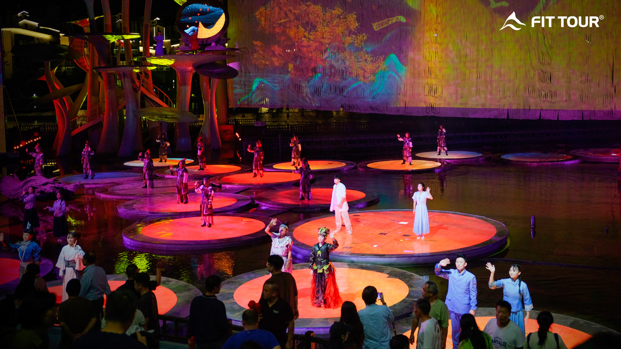 Toàn cảnh sân khấu thực cảnh hoành tráng show Gặp Gỡ Vụ Nguyên